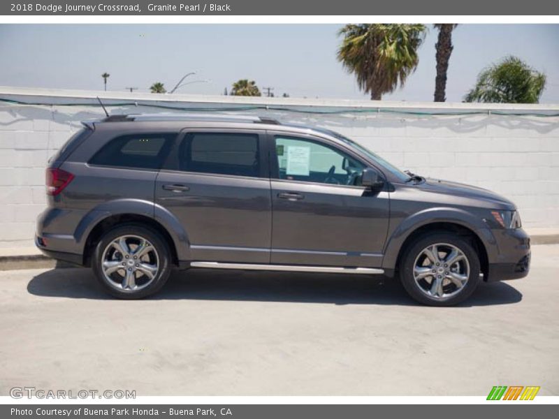 Granite Pearl / Black 2018 Dodge Journey Crossroad