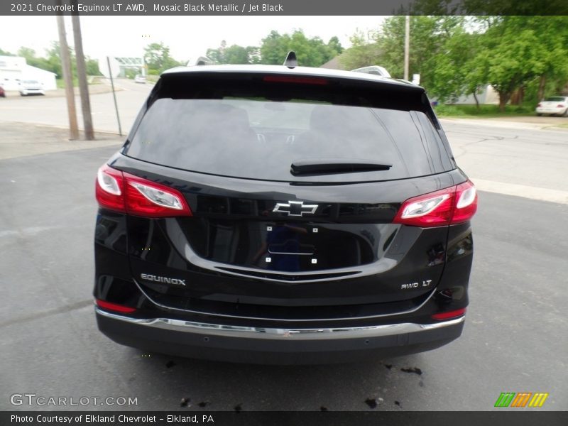 Mosaic Black Metallic / Jet Black 2021 Chevrolet Equinox LT AWD