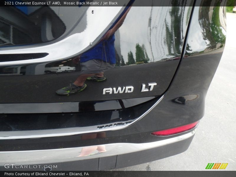Mosaic Black Metallic / Jet Black 2021 Chevrolet Equinox LT AWD