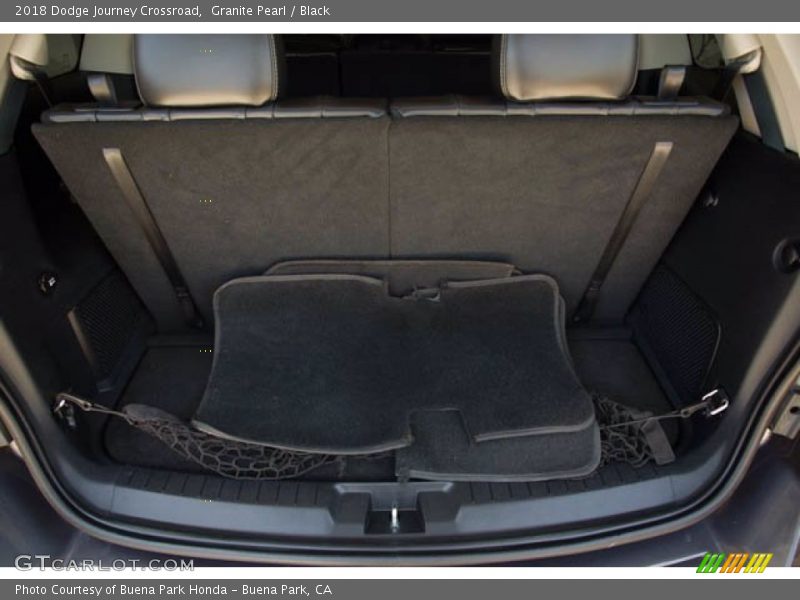 Granite Pearl / Black 2018 Dodge Journey Crossroad