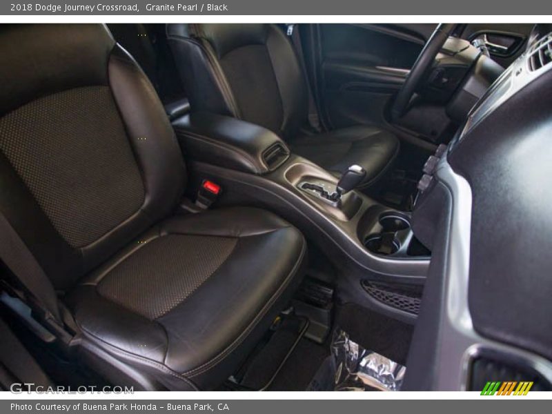 Granite Pearl / Black 2018 Dodge Journey Crossroad