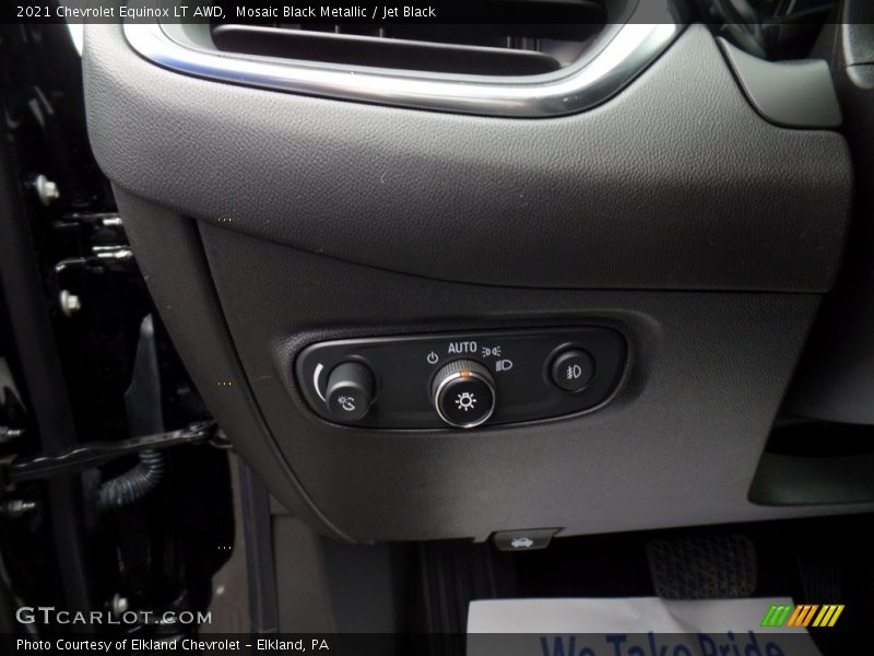 Mosaic Black Metallic / Jet Black 2021 Chevrolet Equinox LT AWD