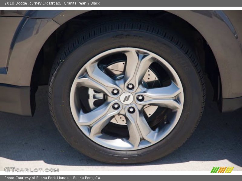 Granite Pearl / Black 2018 Dodge Journey Crossroad