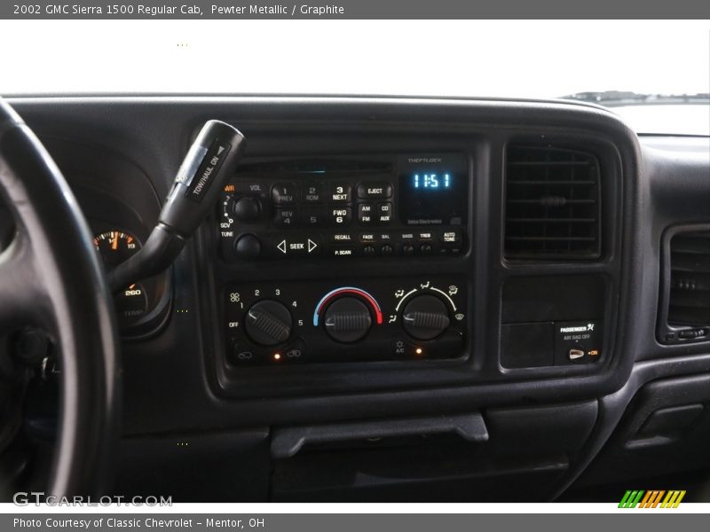 Controls of 2002 Sierra 1500 Regular Cab