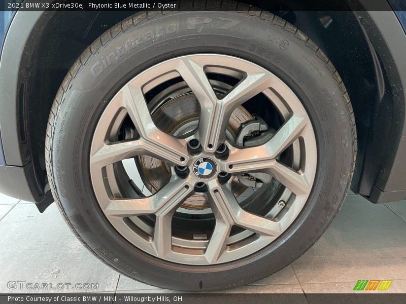 Phytonic Blue Metallic / Oyster 2021 BMW X3 xDrive30e