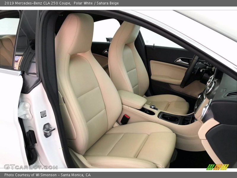 Polar White / Sahara Beige 2019 Mercedes-Benz CLA 250 Coupe