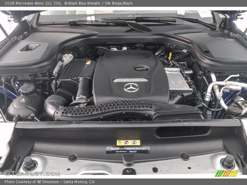 Brilliant Blue Metallic / Silk Beige/Black 2018 Mercedes-Benz GLC 300