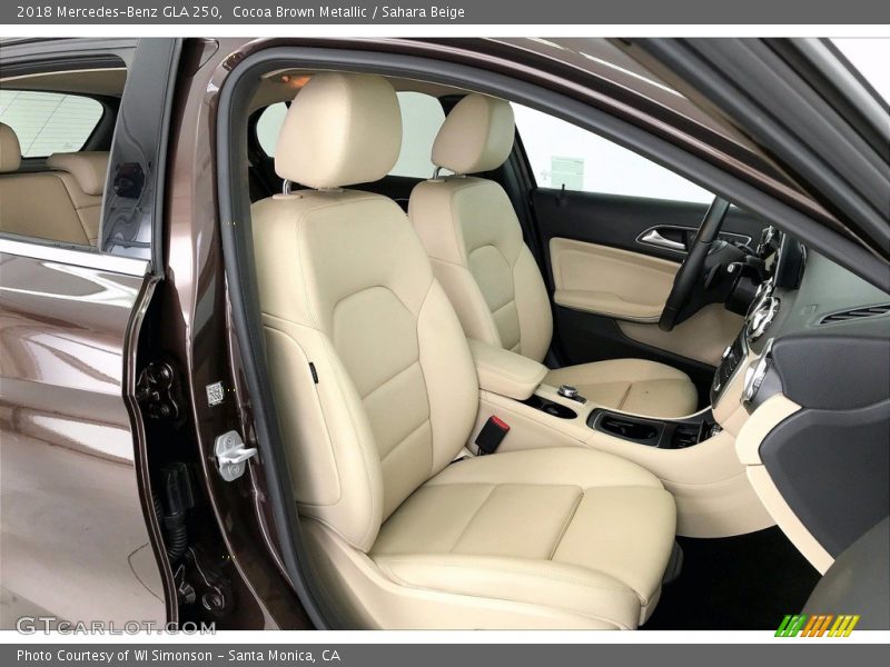 Cocoa Brown Metallic / Sahara Beige 2018 Mercedes-Benz GLA 250