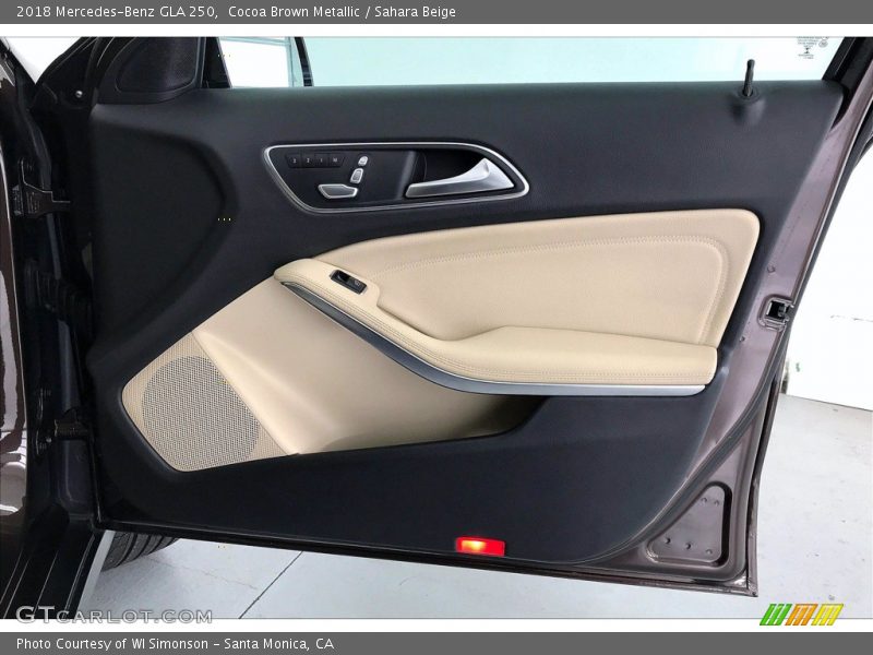 Cocoa Brown Metallic / Sahara Beige 2018 Mercedes-Benz GLA 250