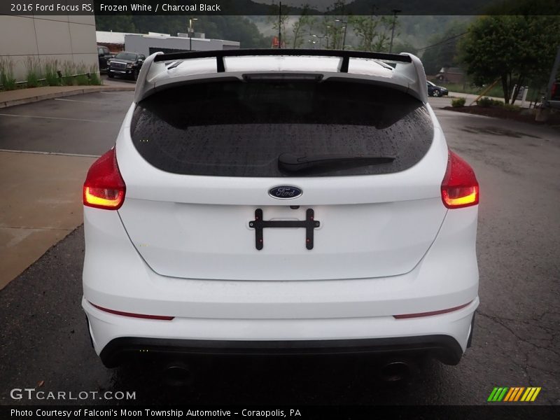 Frozen White / Charcoal Black 2016 Ford Focus RS