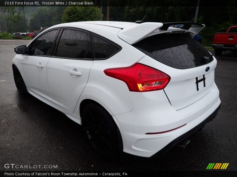 Frozen White / Charcoal Black 2016 Ford Focus RS