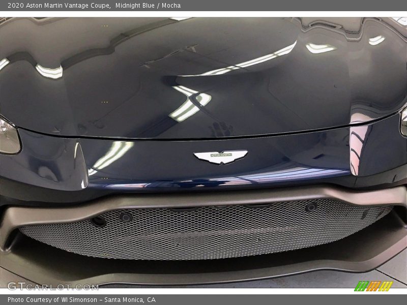 Midnight Blue / Mocha 2020 Aston Martin Vantage Coupe