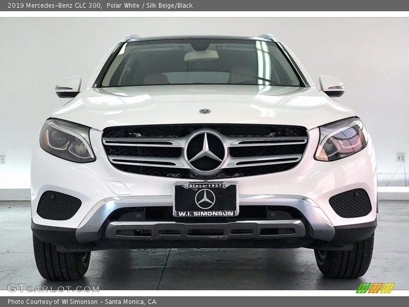 Polar White / Silk Beige/Black 2019 Mercedes-Benz GLC 300