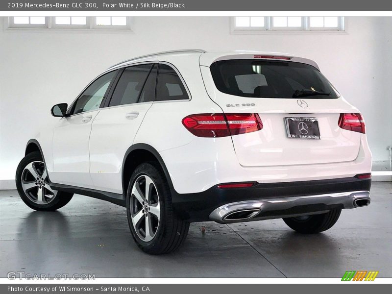 Polar White / Silk Beige/Black 2019 Mercedes-Benz GLC 300