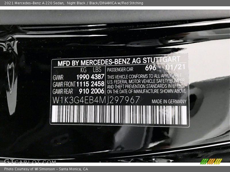 Night Black / Black/DINAMICA w/Red Stitching 2021 Mercedes-Benz A 220 Sedan