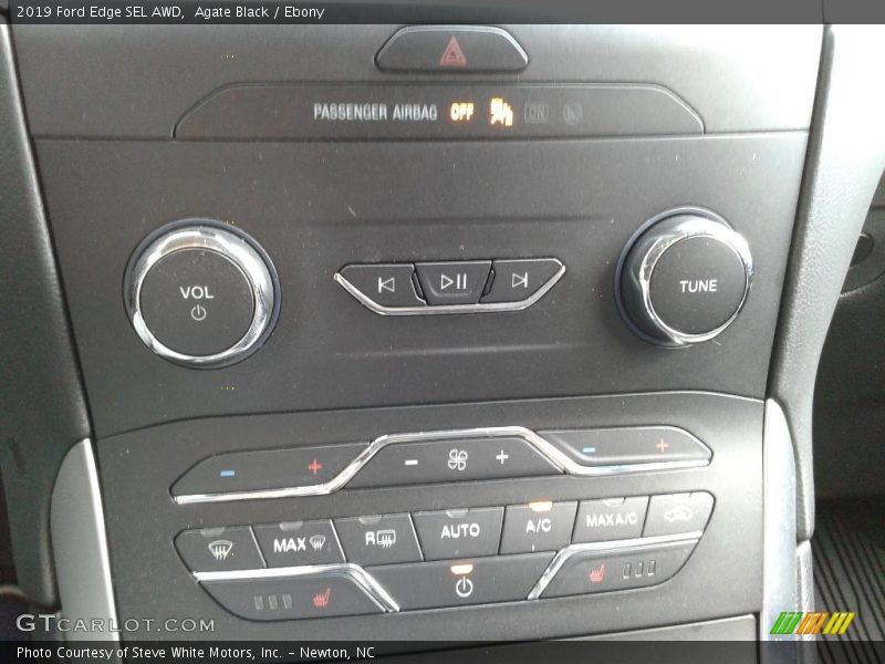 Agate Black / Ebony 2019 Ford Edge SEL AWD