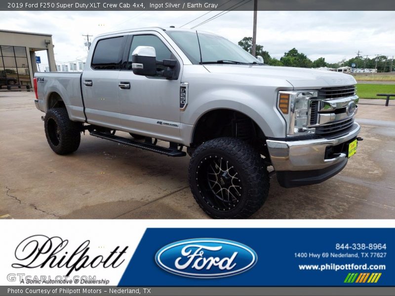 Ingot Silver / Earth Gray 2019 Ford F250 Super Duty XLT Crew Cab 4x4
