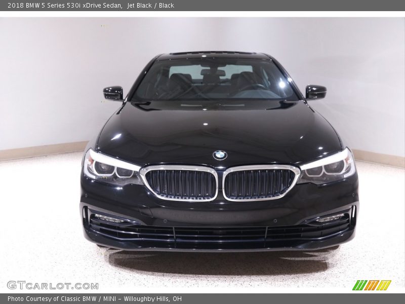 Jet Black / Black 2018 BMW 5 Series 530i xDrive Sedan