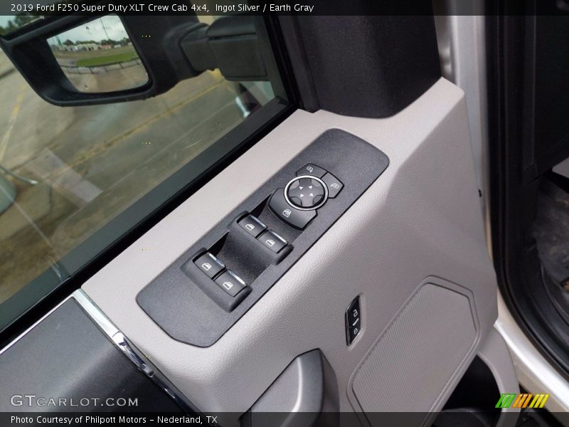 Ingot Silver / Earth Gray 2019 Ford F250 Super Duty XLT Crew Cab 4x4