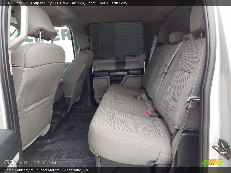 Ingot Silver / Earth Gray 2019 Ford F250 Super Duty XLT Crew Cab 4x4