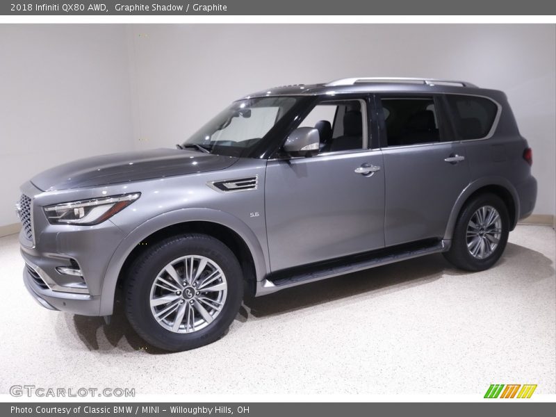 Front 3/4 View of 2018 QX80 AWD