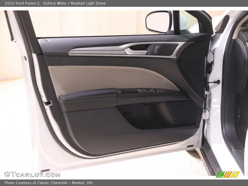 Oxford White / Medium Light Stone 2020 Ford Fusion S