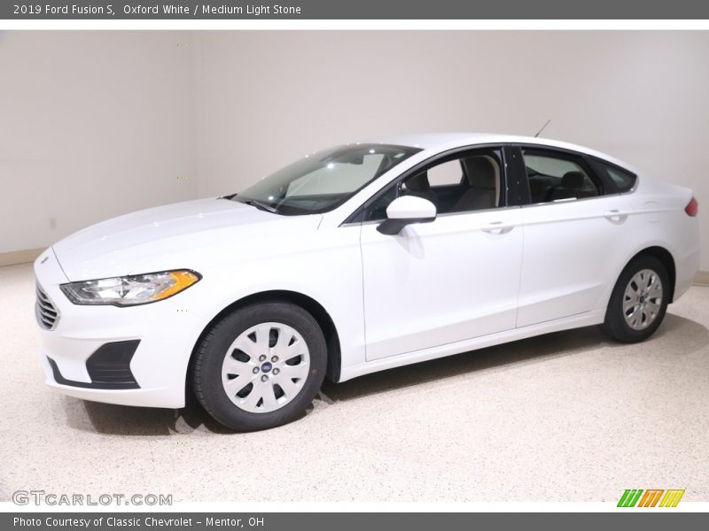 Oxford White / Medium Light Stone 2019 Ford Fusion S