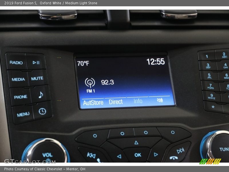 Oxford White / Medium Light Stone 2019 Ford Fusion S