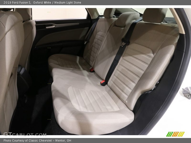 Oxford White / Medium Light Stone 2019 Ford Fusion S