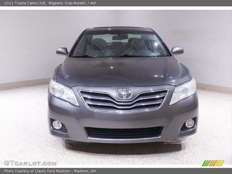 Magnetic Gray Metallic / Ash 2011 Toyota Camry XLE