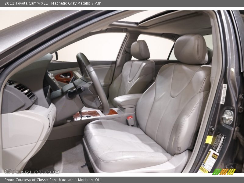 Magnetic Gray Metallic / Ash 2011 Toyota Camry XLE