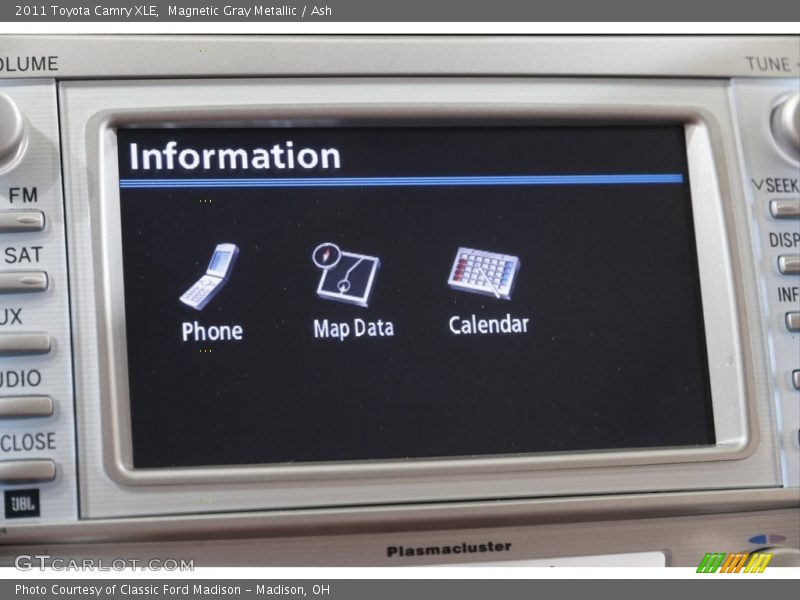 Magnetic Gray Metallic / Ash 2011 Toyota Camry XLE