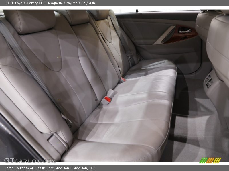 Magnetic Gray Metallic / Ash 2011 Toyota Camry XLE