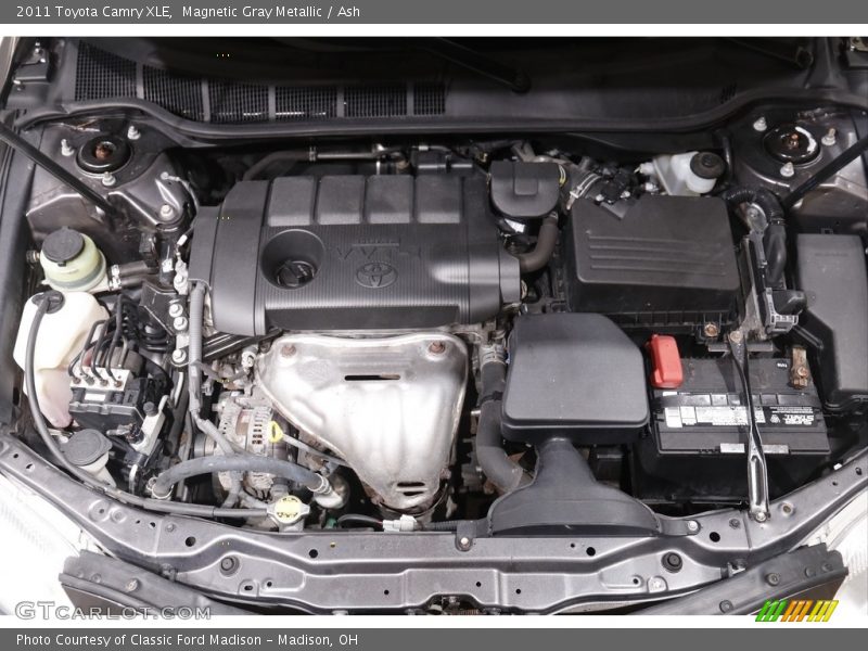 Magnetic Gray Metallic / Ash 2011 Toyota Camry XLE