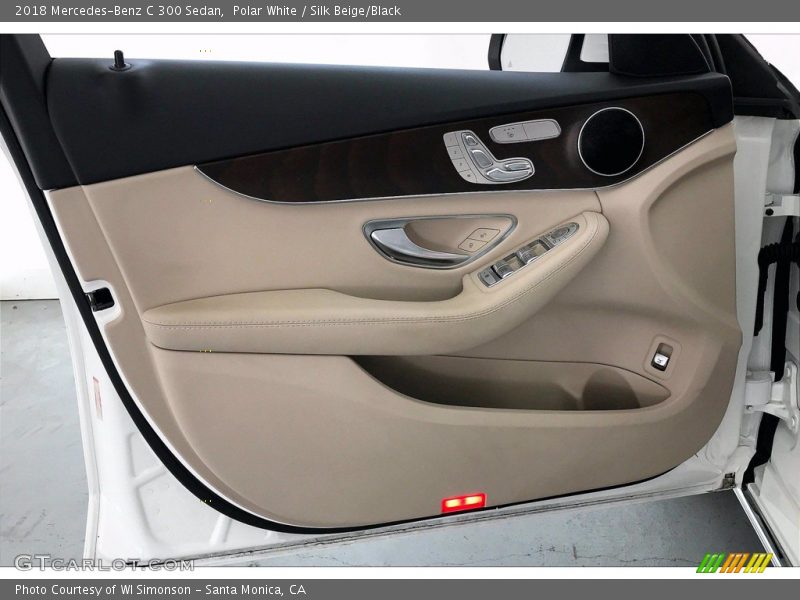 Polar White / Silk Beige/Black 2018 Mercedes-Benz C 300 Sedan