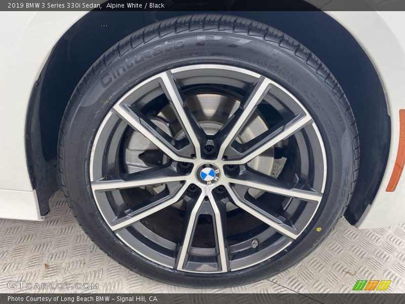 Alpine White / Black 2019 BMW 3 Series 330i Sedan