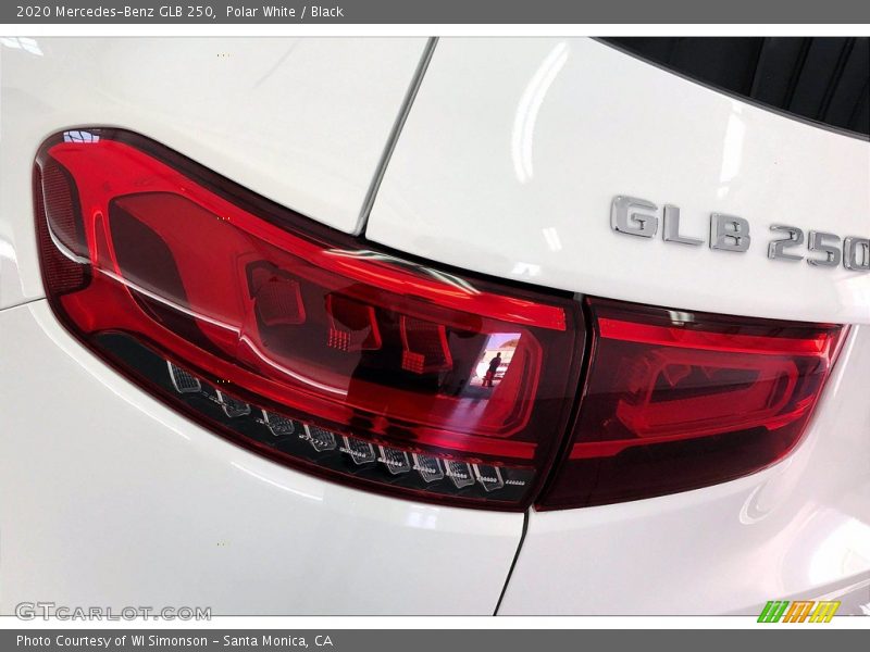 Polar White / Black 2020 Mercedes-Benz GLB 250
