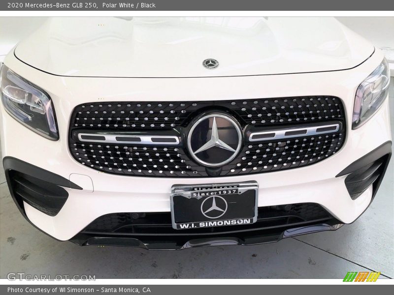 Polar White / Black 2020 Mercedes-Benz GLB 250