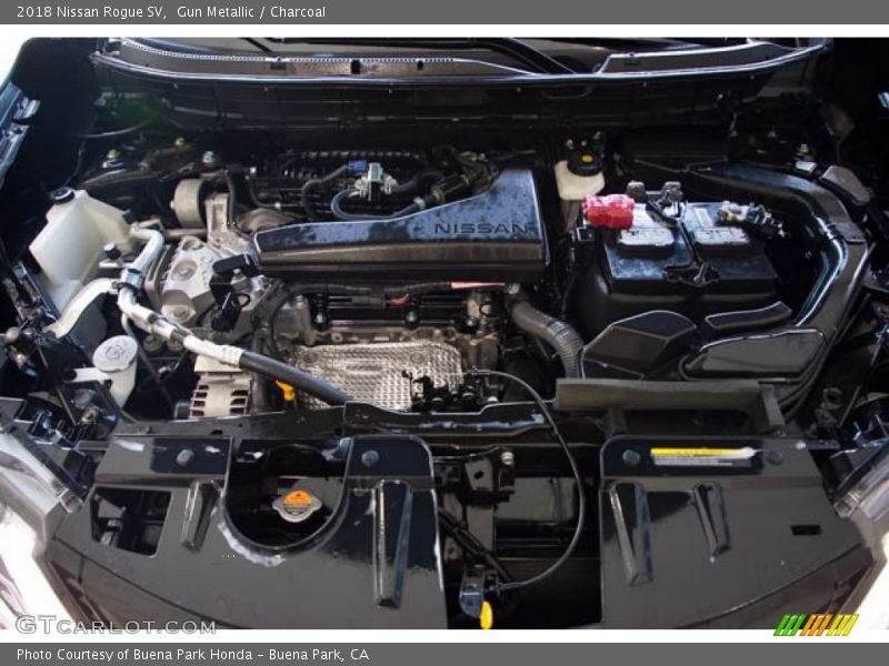Gun Metallic / Charcoal 2018 Nissan Rogue SV