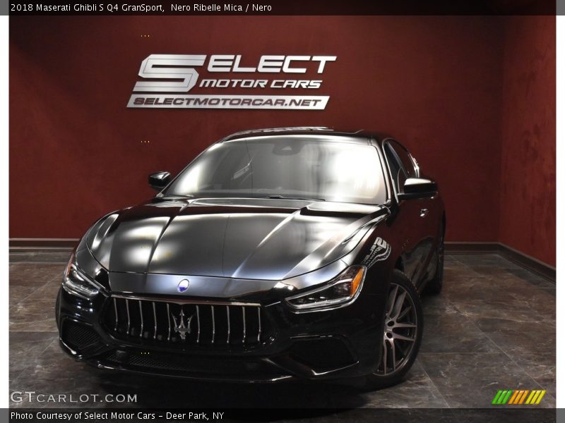 Nero Ribelle Mica / Nero 2018 Maserati Ghibli S Q4 GranSport