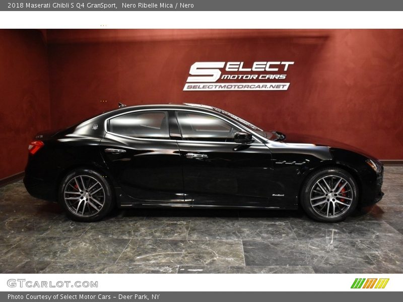 Nero Ribelle Mica / Nero 2018 Maserati Ghibli S Q4 GranSport