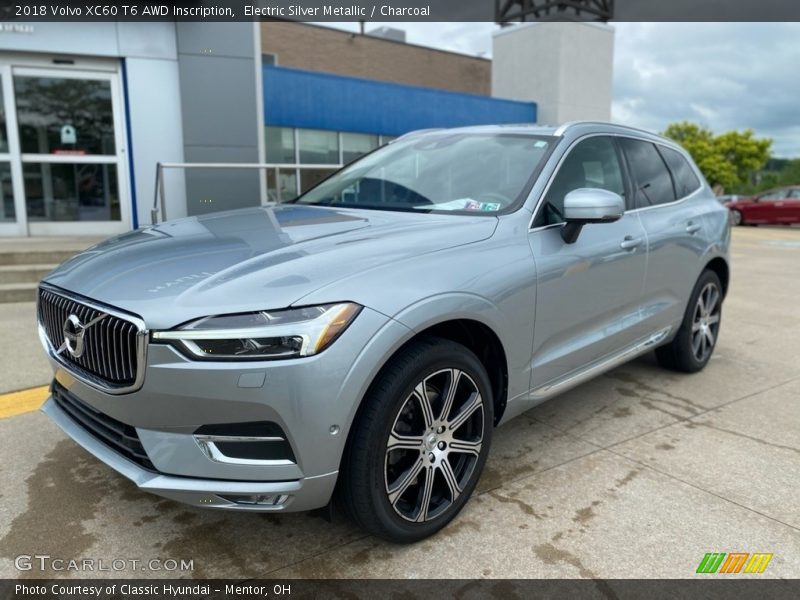 Front 3/4 View of 2018 XC60 T6 AWD Inscription