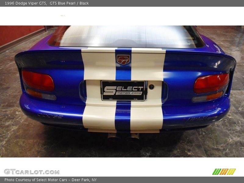 GTS Blue Pearl / Black 1996 Dodge Viper GTS