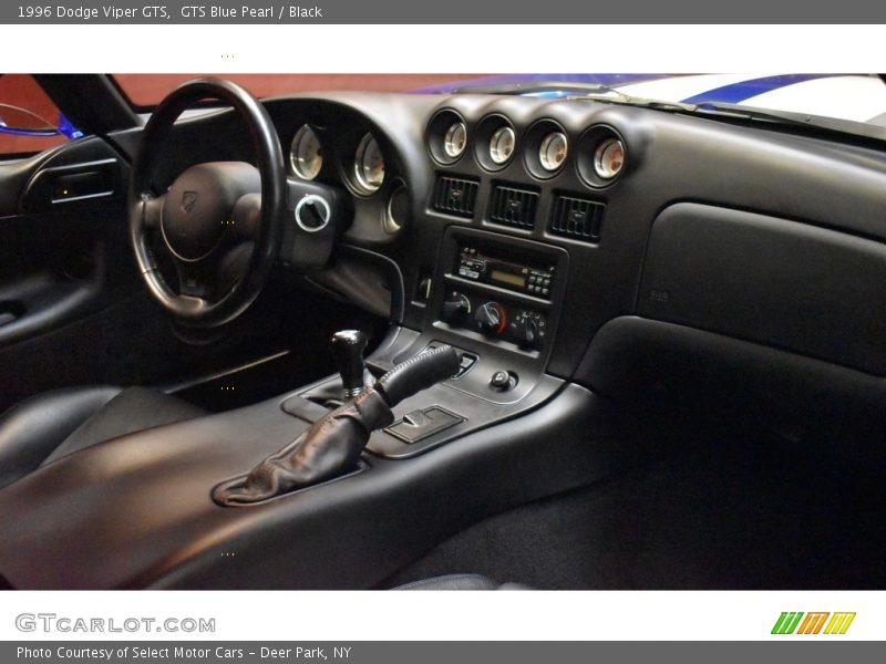 GTS Blue Pearl / Black 1996 Dodge Viper GTS