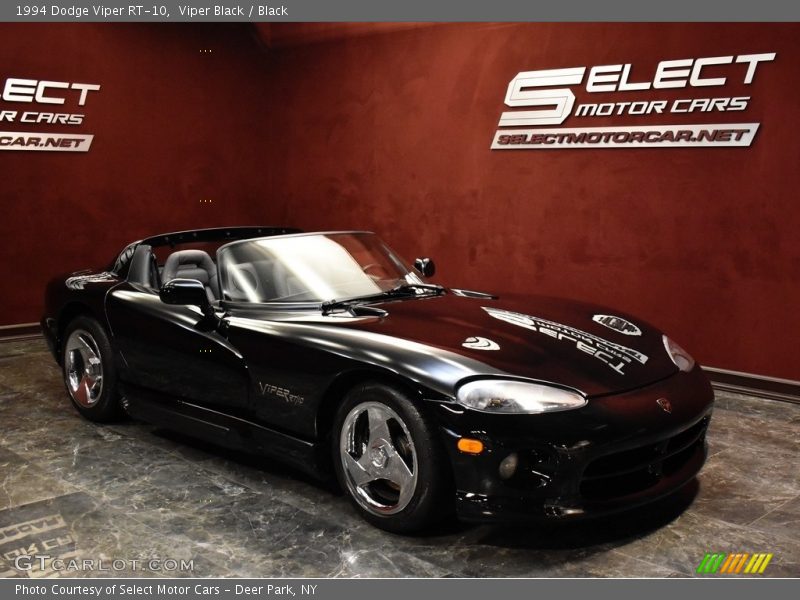 Viper Black / Black 1994 Dodge Viper RT-10