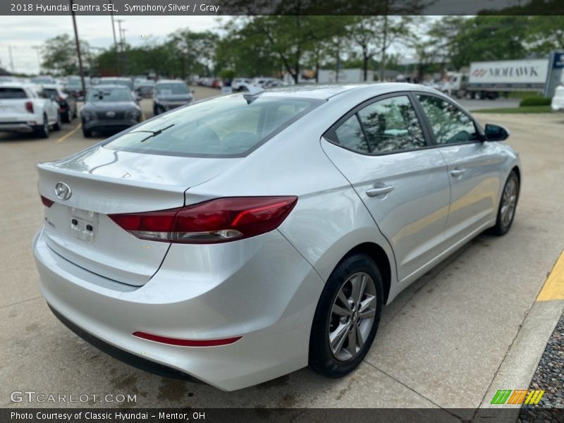 Symphony Silver / Gray 2018 Hyundai Elantra SEL