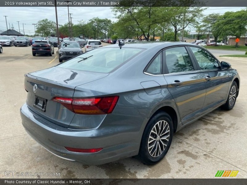Platinum Gray Metallic / Titan Black 2019 Volkswagen Jetta SEL