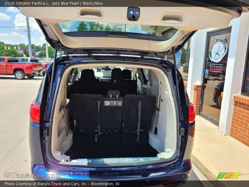 Jazz Blue Pearl / Black/Alloy 2018 Chrysler Pacifica L