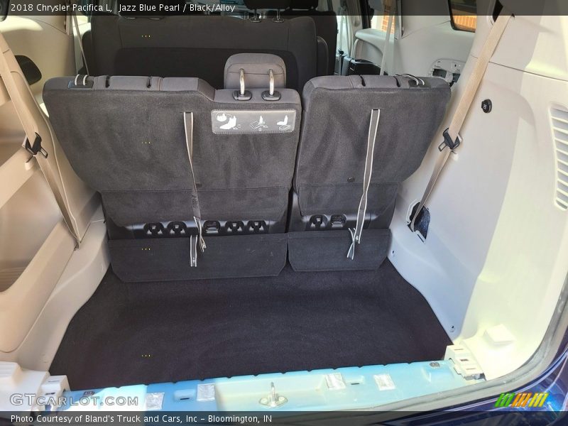 Jazz Blue Pearl / Black/Alloy 2018 Chrysler Pacifica L