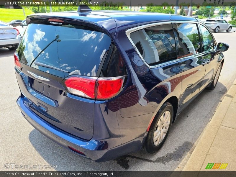 Jazz Blue Pearl / Black/Alloy 2018 Chrysler Pacifica L